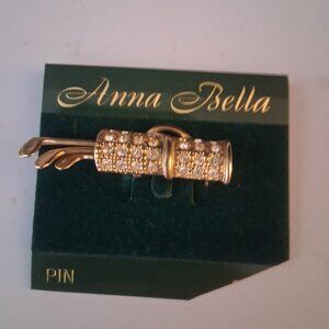 NEW Anna Bella Rhinestone Golf Pin